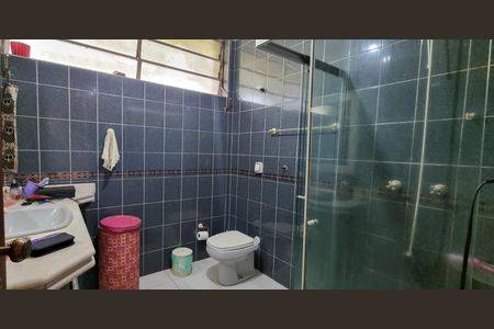 Casa à venda com 189m², 3 quartos e 2 vagasBanheiro 1