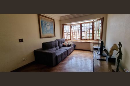 Casa à venda com 189m², 3 quartos e 2 vagasSala de Estar