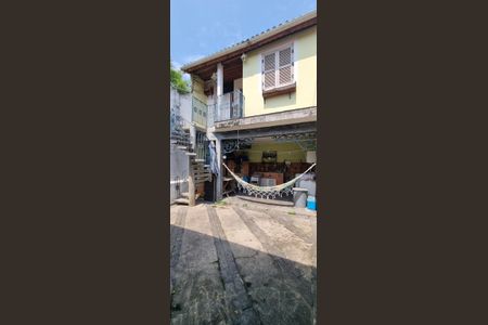 Casa à venda com 189m², 3 quartos e 2 vagasÁrea Externa