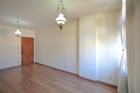 Apartamento à venda com 125m², 3 quartos e 1 vagaSala