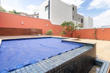 Casa de condomínio para alugar com 234m², 3 quartos e 4 vagasPiscina