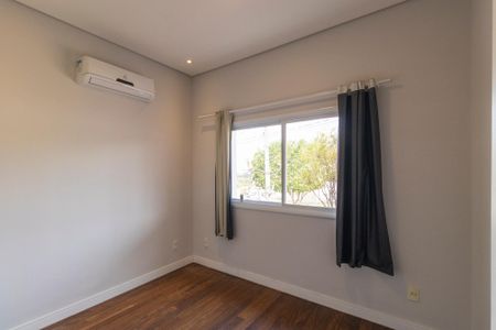 Casa de condomínio para alugar com 234m², 3 quartos e 4 vagasSuíte 3