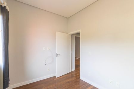 Casa de condomínio para alugar com 234m², 3 quartos e 4 vagasSuíte 3