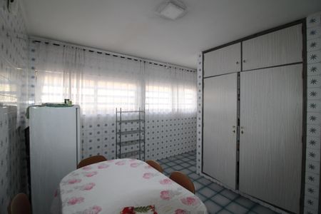 Casa à venda com 276m², 3 quartos e 2 vagasCozinha