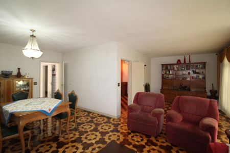 Casa à venda com 276m², 3 quartos e 2 vagasSala 2