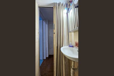 Casa à venda com 150m², 4 quartos e 2 vagas Casa à venda com 150m², 4 quartos e 2 vagasBanheiro 1