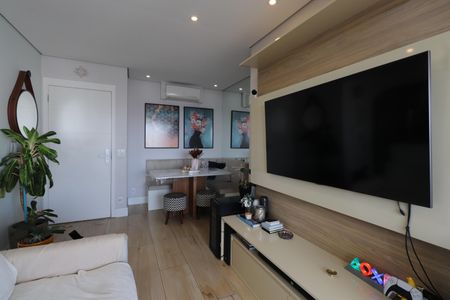 Apartamento à venda com 65m², 2 quartos e 1 vagaSala