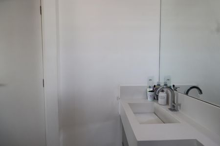 Apartamento à venda com 65m², 2 quartos e 1 vagaBanheiro da Suíte