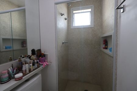 Apartamento à venda com 65m², 2 quartos e 1 vagaBanheiro da Suíte