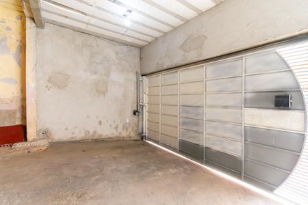 Casa à venda com 199m², 4 quartos e 3 vagasGaragem