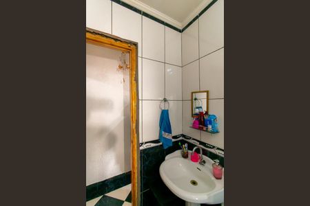 Casa à venda com 199m², 4 quartos e 3 vagasBanheiro