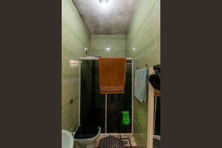 Casa à venda com 199m², 4 quartos e 3 vagasCasa 2- Banheiro