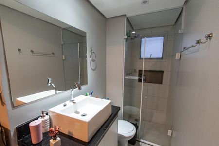 Apartamento à venda com 58m², 3 quartos e 1 vagaBanheiro da suíte