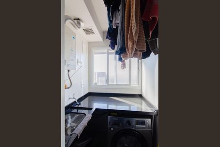 Apartamento à venda com 58m², 3 quartos e 1 vaga Apartamento à venda com 58m², 3 quartos e 1 vagaCozinha e Área de Serviço