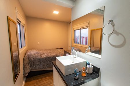 Apartamento à venda com 58m², 3 quartos e 1 vagaBanheiro da suíte