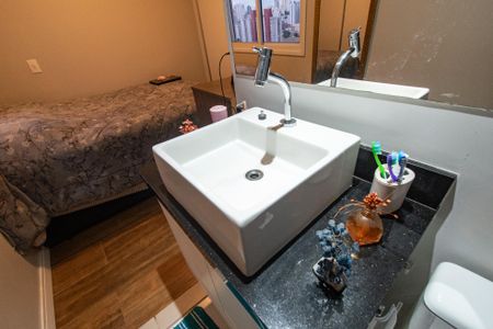 Apartamento à venda com 58m², 3 quartos e 1 vagaBanheiro da suíte