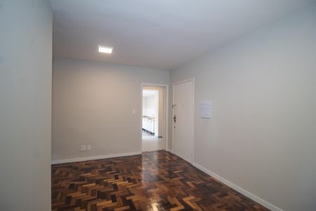 Sala de apartamento à venda com 2 quartos, 100m² em Santo Antônio, Porto Alegre
