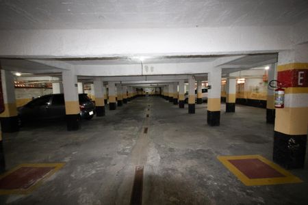 Apartamento para alugar com 70m², 1 quarto e 1 vaga Apartamento para alugar com 70m², 1 quarto e 1 vagaGaragem