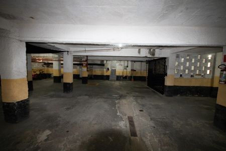 Apartamento para alugar com 70m², 1 quarto e 1 vaga Apartamento para alugar com 70m², 1 quarto e 1 vagaGaragem