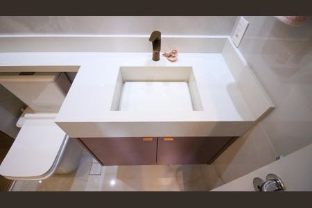 Apartamento à venda com 73m², 2 quartos e 1 vagaBanheiro da Suíte