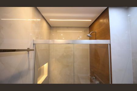 Apartamento à venda com 73m², 2 quartos e 1 vagaBanheiro Social