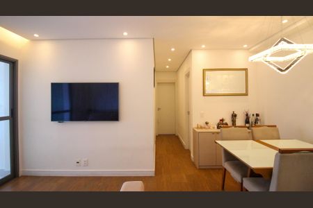 Sala de apartamento à venda com 2 quartos, 73m² em Vila Independencia, São Paulo