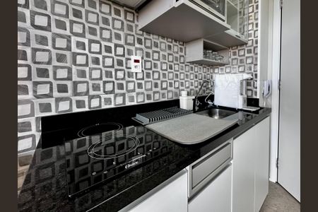 Studio para alugar com 28m², 1 quarto e sem vaga Studio para alugar com 28m², 1 quarto e sem vagaCozinha