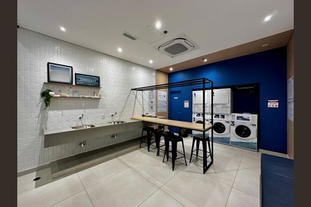 Studio para alugar com 28m², 1 quarto e sem vaga Studio para alugar com 28m², 1 quarto e sem vagaLavanderia