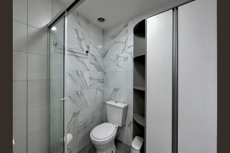 Studio para alugar com 28m², 1 quarto e sem vaga Studio para alugar com 28m², 1 quarto e sem vagaBanheiro