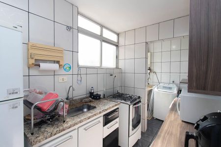 Apartamento à venda com 60m², 2 quartos e 1 vagaCozinha e Área de Serviço