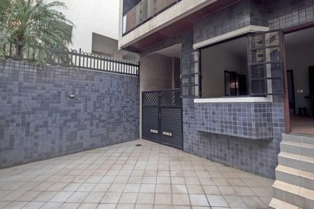 Casa para alugar com 250m², 4 quartos e 6 vagasGaragem