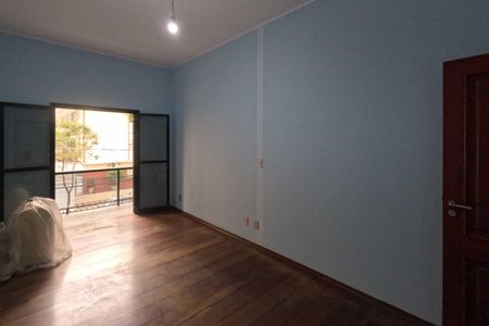 Casa para alugar com 250m², 4 quartos e 6 vagasSuíte 2