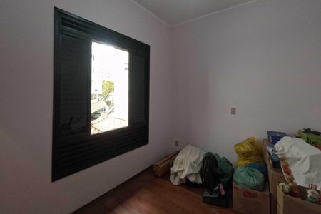 Casa para alugar com 250m², 4 quartos e 6 vagasSuíte 1