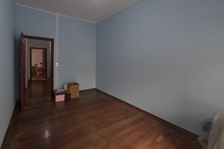 Casa para alugar com 250m², 4 quartos e 6 vagasSuíte 2