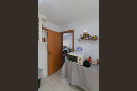 Apartamento à venda com 125m², 3 quartos e 2 vagasCozinha