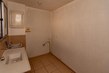 Cozinha de apartamento para alugar com 2 quartos, 45m² em Jardim dos Comerciários, Belo Horizonte