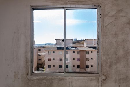 Área de Serviço de apartamento para alugar com 2 quartos, 45m² em Jardim dos Comerciários, Belo Horizonte