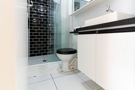 Apartamento à venda com 34m², 2 quartos e sem vaga Apartamento à venda com 34m², 2 quartos e sem vagaBanheiro