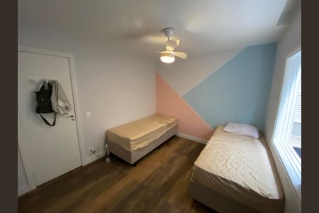 Casa à venda com 600m², 6 quartos e 3 vagasQuarto 1