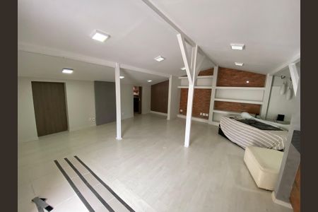 Sala 2 de casa à venda com 6 quartos, 600m² em Taquara, Rio de Janeiro