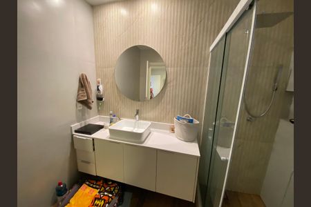 Casa à venda com 600m², 6 quartos e 3 vagasBanheiro Suite 3