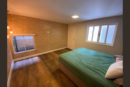 Casa à venda com 600m², 6 quartos e 3 vagasSuíte 1