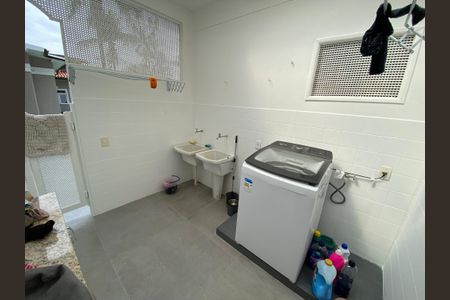 Casa à venda com 600m², 6 quartos e 3 vagasLavanderia