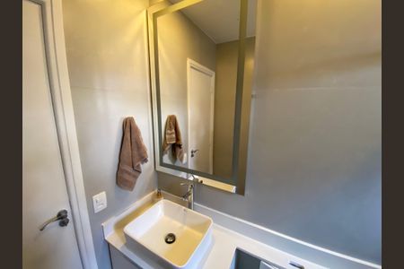 Casa à venda com 600m², 6 quartos e 3 vagasBanheiro 1