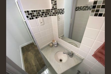 Casa à venda com 600m², 6 quartos e 3 vagasBanheiro Suite 2