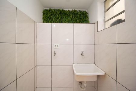 Casa para alugar com 50m², 1 quarto e sem vagaÁrea de Serviço