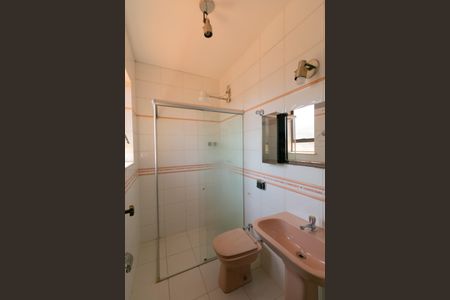 Casa à venda com 339m², 5 quartos e 4 vagasBanheiro do Quarto 5