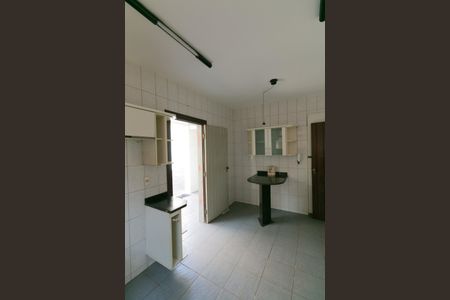 Casa à venda com 339m², 5 quartos e 4 vagasCozinha