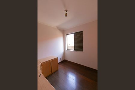 Casa à venda com 339m², 5 quartos e 4 vagasEscritório