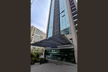 Studio à venda com 30m², 1 quarto e 1 vaga Studio à venda com 30m², 1 quarto e 1 vagaFachada do Prédio